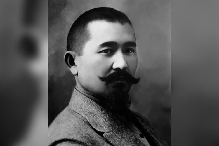 из архива Айдарбековых