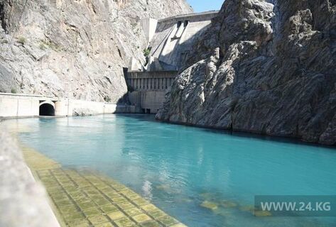 Маловодный период. Воды в&nbsp;Токтогулке становится все меньше 