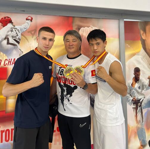 Жоомарта Акылбекова