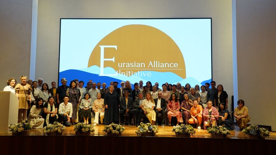 Минкультуры