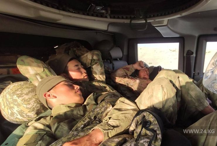 из социальных сетей