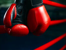 Чемпионат мира по&nbsp;боксу. Два кыргызстанца вышли в&nbsp;полуфинал 