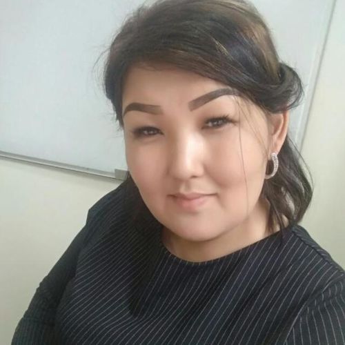 Из личного архива А. Сураналиевой.