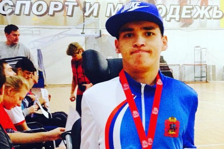 из архива Бенджамина Садыкова