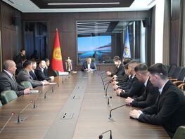 Камчыбек Ташиев принял сотрудников ГКНБ&nbsp;&mdash; победителей международного турнира 