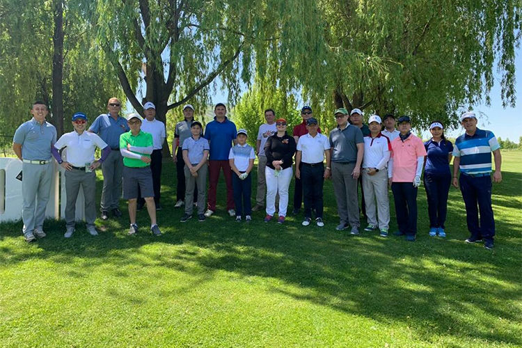 Александра Вонгая