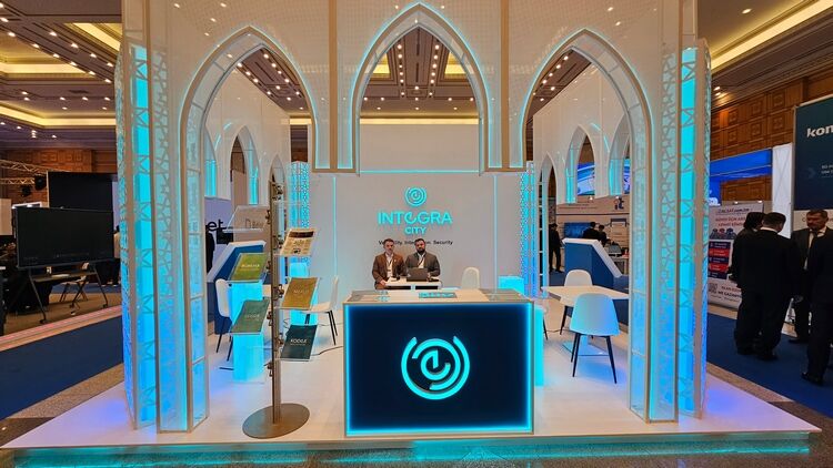 организаторов 