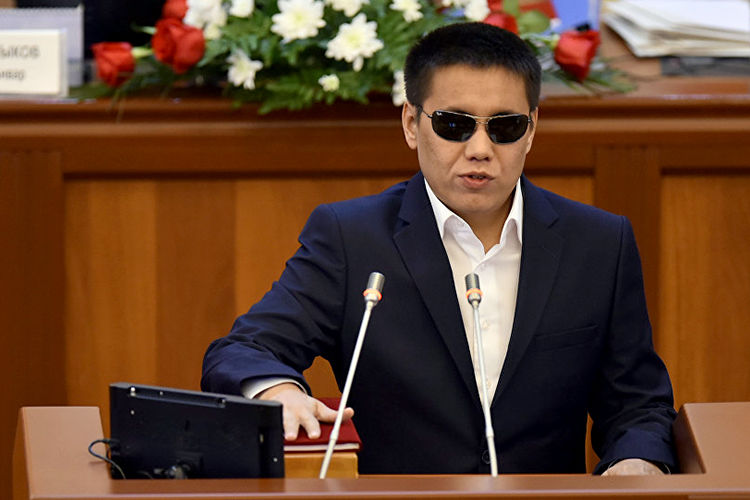 из Интернета