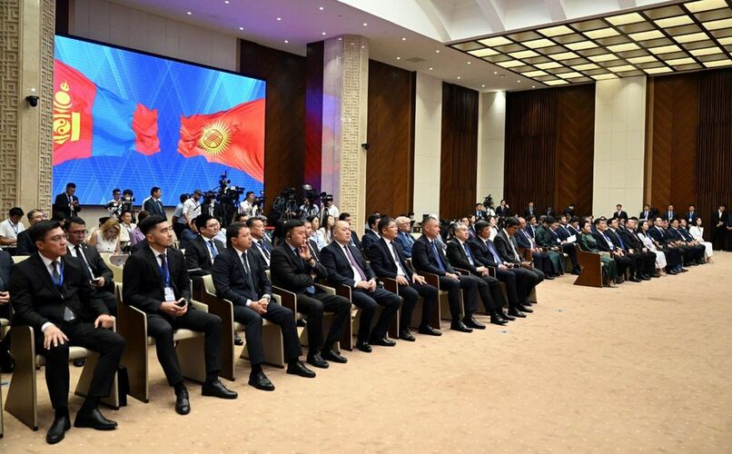 администрации президента КР