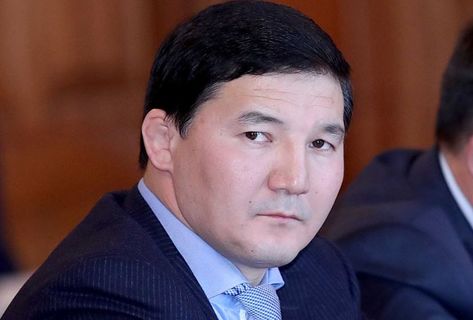 Асылбек уулу Дамирбека лишили депутатского мандата 