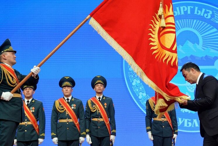 администрации президента КР